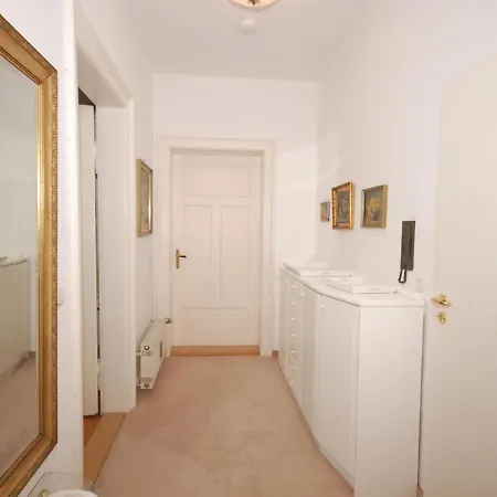 Ferienwohnungen Zeno Villa Rinck Rinckstrasse 13 *